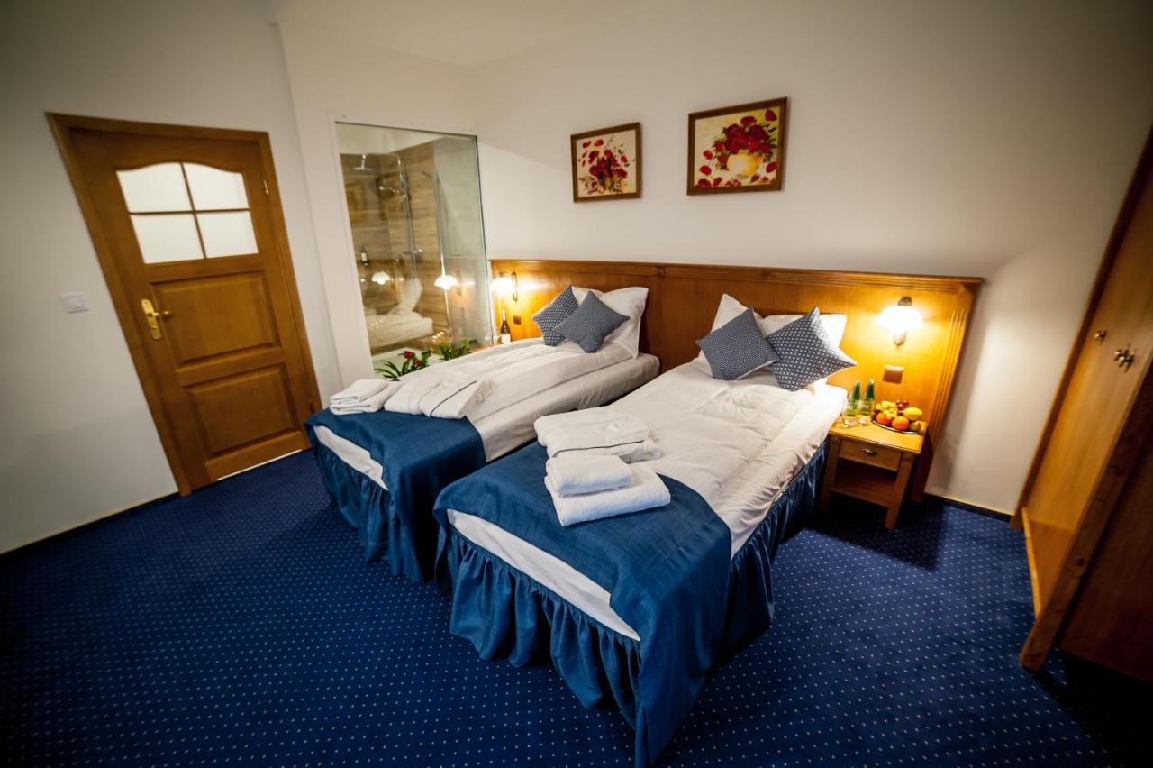 Osada Dankow Hotel Milomlyn Luaran gambar
