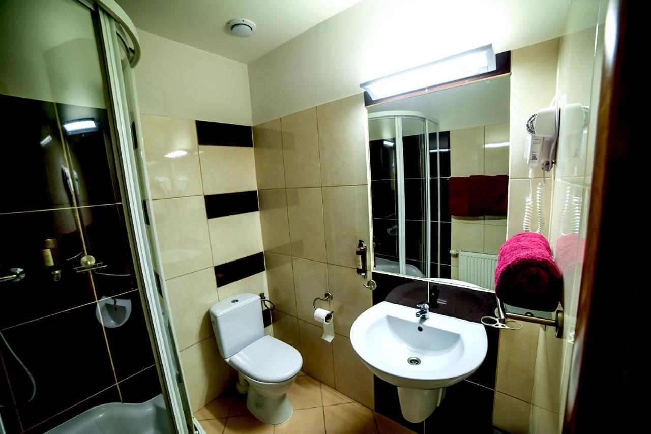 Osada Dankow Hotel Milomlyn Luaran gambar